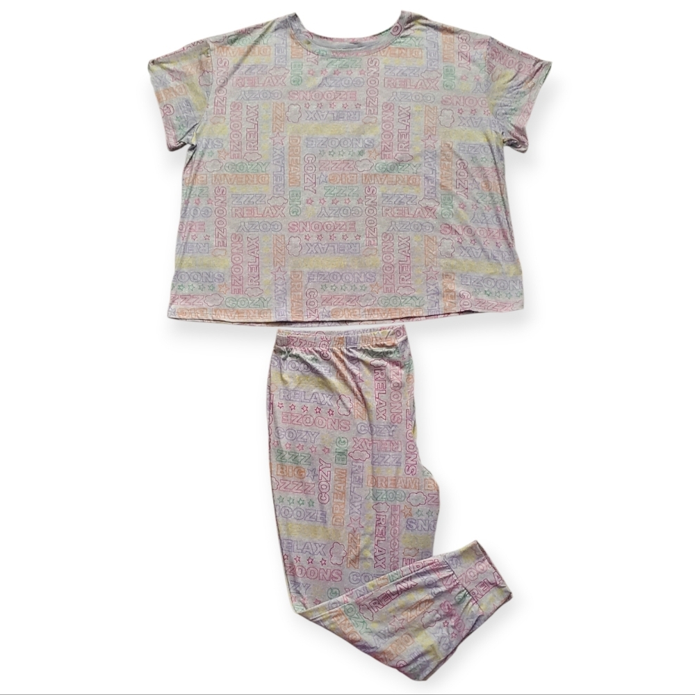 Joyspun Colorful Geometric Women's Pajama Set